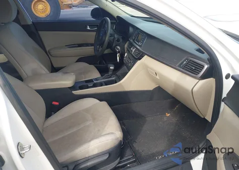 2017 Kia Optima Lx z USA, uszkodzony, nr VIN 5XXGT4L33HG157020